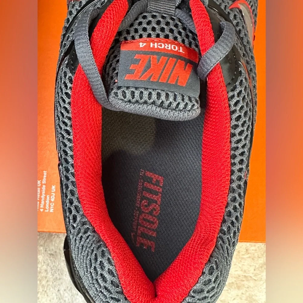 Nike Air Max Torch 4